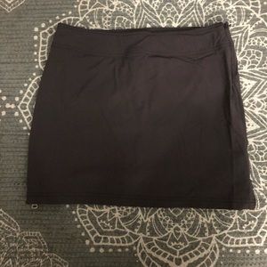 Athleta Travel Skirt